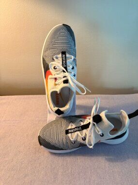 Nike Free TR 8 JDI Just Do It Women’s Sneakers Size 8